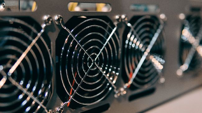 
			Майнеры Bitcoin подают очередной тревожный сигнал для быков BTC		